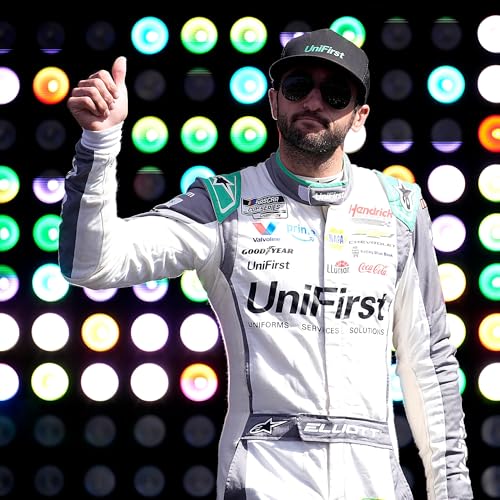 Could Chase Elliott Lose The Most Popular Driver Award? | Charlie Marlow Show