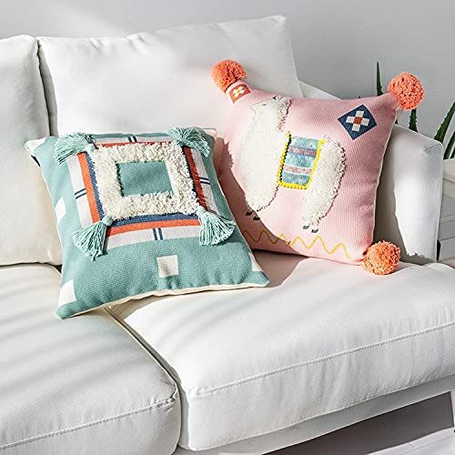 Linge de lit et housse oreiller style nordique brodé à pompons géométriques