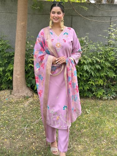 Image of VredeVogel Women's Viscose Silk Blend Straight Kurta Pant Set with Printed Dupatta for Festive & Casual Ethnic Kurta Sets