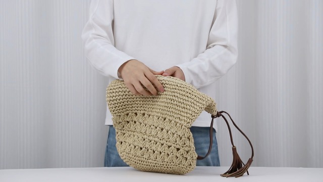 KUANG! Bolsa de mano de paja tejida para mujer miniatura 7