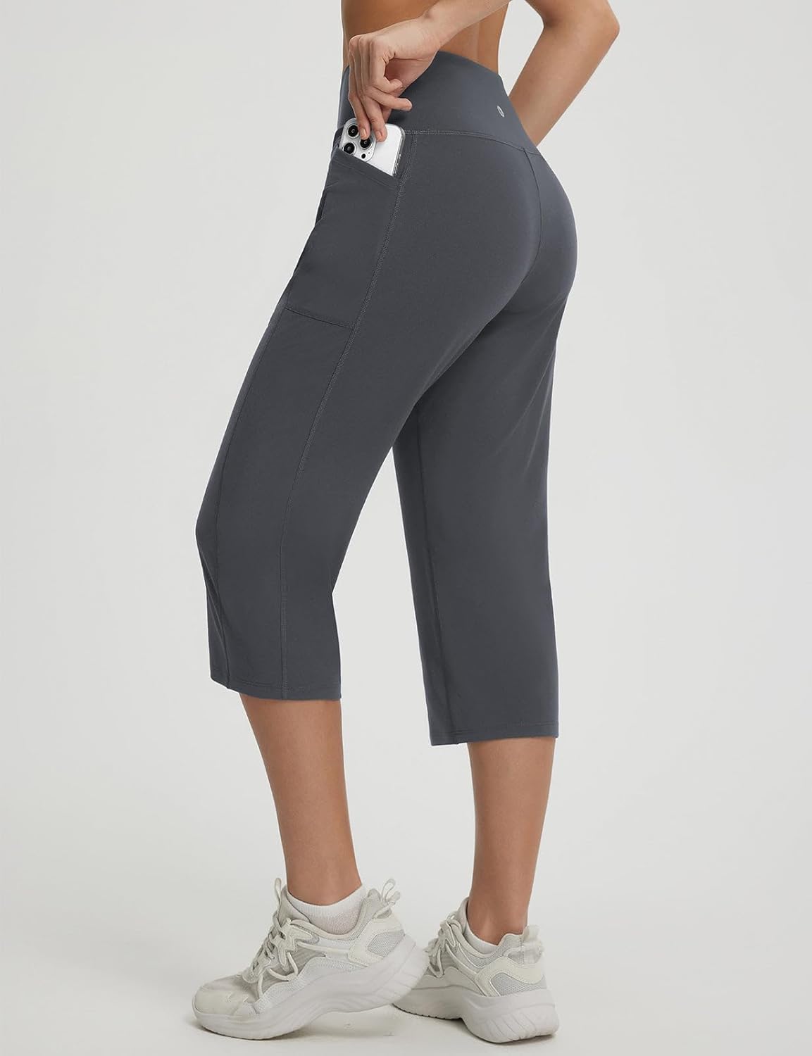 baleaf Womens Capri Pants with Pockets High Waisted Yoga Capri Leggings 18” Cropped Pants Workout Straight Leg Casual Summer - Image 2