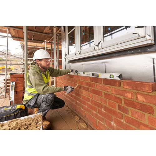 STANLEY FATMAX Xtreme 120 cm Aluminium Hollow Profile Spirit Level with Enlarged Block Levels, Continuous Measuring Edge, Shock-Absorbed Rubber End Caps, FMHT43676-1