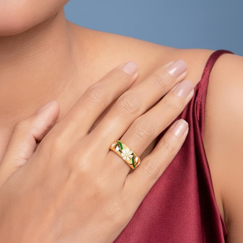 Image of KISNA 14KT Florencea Yellow Gold Band For Women | S18