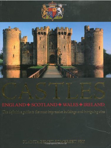 CASTLES: ENGLAND + SCOTLAND + IRELAND + WALES By Plantagenet Fry - Hardcover VG+