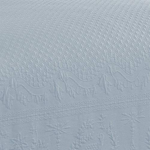 King Charles Modern Farmhouse Floral Matelasse Bedspread, 100% Cotton Breathable Bedding, Full/Queen, Blue