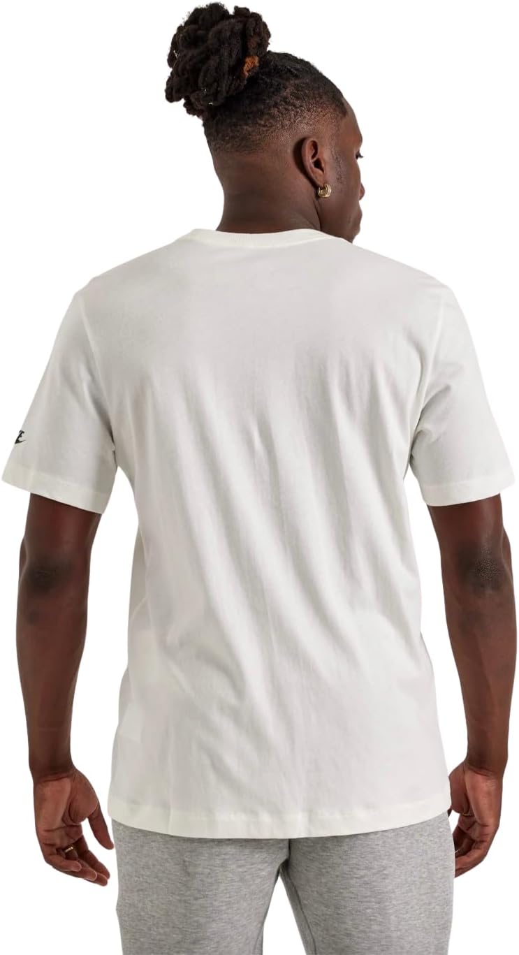 Nike Men's Sportswear Club T-Shirt - Image 3