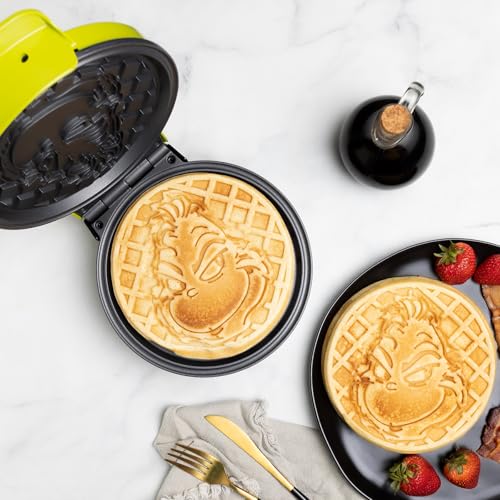 Image of Uncanny Brands Dr. Seuss The Grinch Waffle Maker - The Grinch on Your Waffles