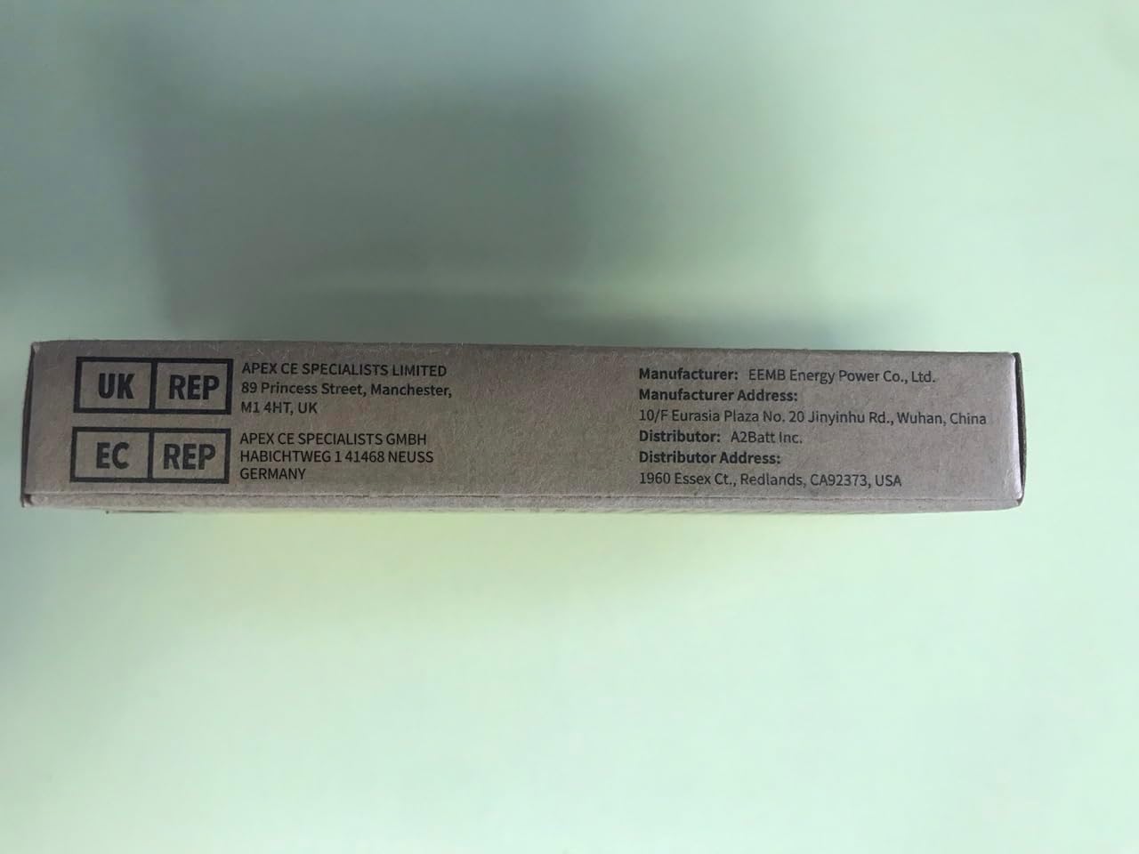 Warning labels on battery packaging