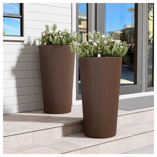 FONTOI 23.6" Tall Planter for Outdoor Plants Set of 2 Large Outdoor Plastic Striped Flower Pots, Front Porch Furniture, Garden Pots, Decorative Planters for Indoor/Outdoor, Patio, Balcony, Brown