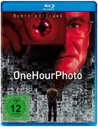 One Hour Photo - Blu-Ray main image 0