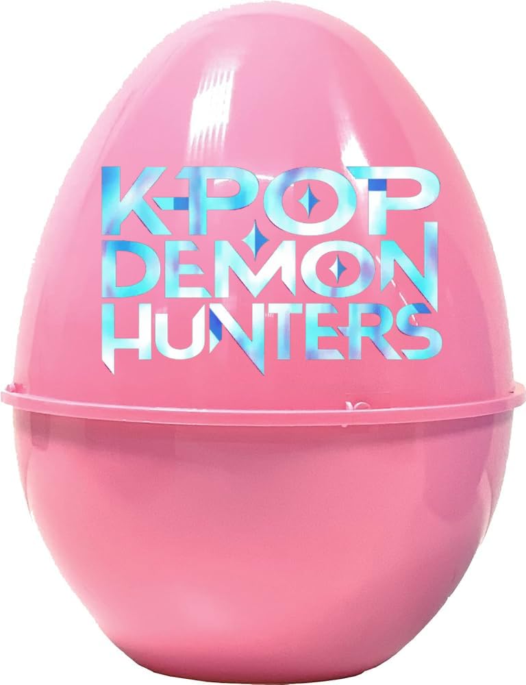 Generico Uovo Sorpresa Maxi Contenitore a Tema K-Pop - Idea Regalo Pasqua per Fan Musica Coreana - Include Set di Gadget, Giocattoli, Cancelleria e Accessori Ispirati agli Idol (Edizione Fan)