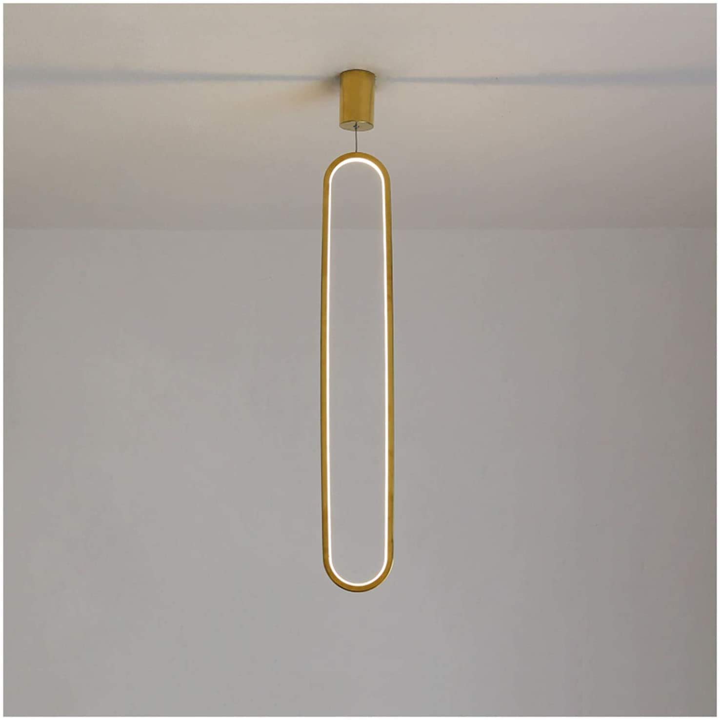 Plafonnier en acier inoxydable pour l'ambiance chaleureuse du salon et de l'escalier
