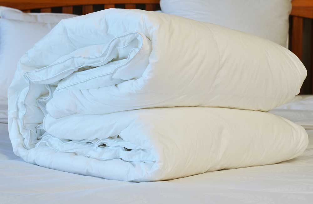 clicktostyle CORWIN POLYPROPYLENE DUVET QUILT DOUBLE SIZE 4.5 TOG
