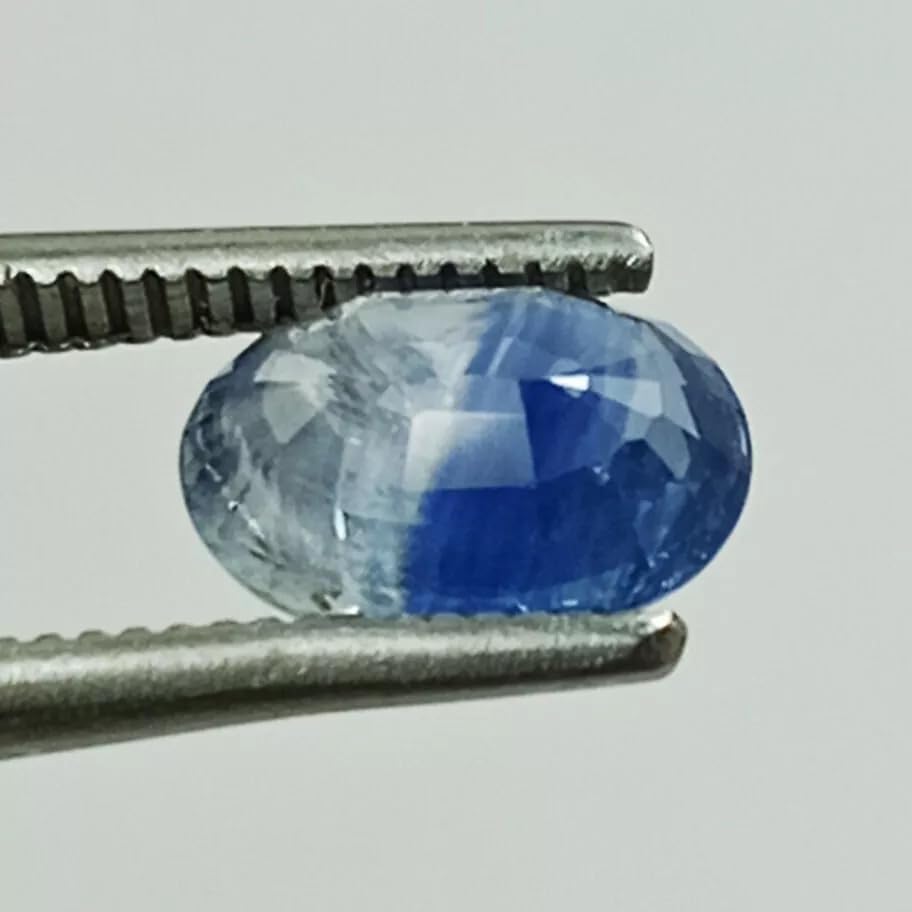 1.85Cts 100% Unheated Bicolor Sapphire oval Shape Loose Gemstone for Jewellery Making