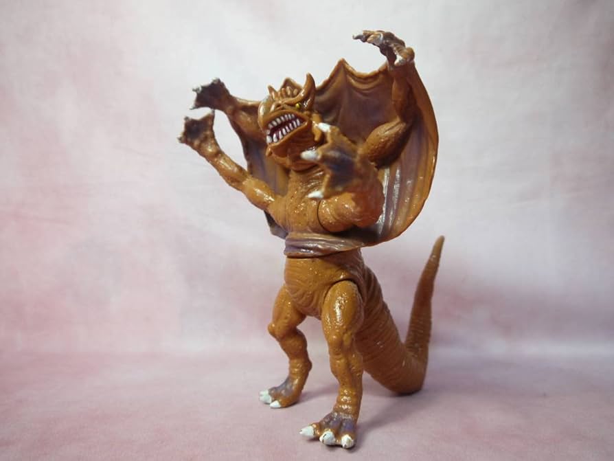 ポピー　ゴルドン　ウルトラ怪獣　フィギュア ポピー ゴルドン ウルトラ怪獣 フィギュア Amazon.co.jp: キング