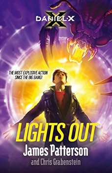 Paperback DANIEL X: LIGHTS OUT Book