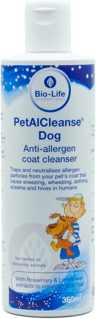 PetAlClenase Dog Anti-allergen coat cleanser - traps and neutralises allergen particles from your pets coat. 350ml