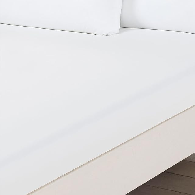 Brentfords Plain Dye Fitted Bed Sheet Non Iron Super Soft Easy Care Microfibre, White - Double Size