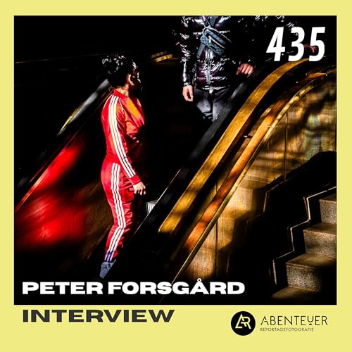 Street Photography, Storytelling & Helsinki-Tipps mit Peter Forsg&aring;rd copertina