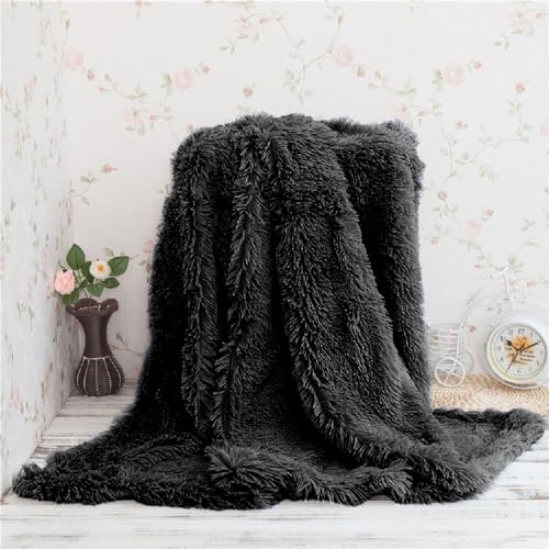 Image of Shaggy Faux Fur Fabric, Super Soft, 6 X 5 Feet (Black)