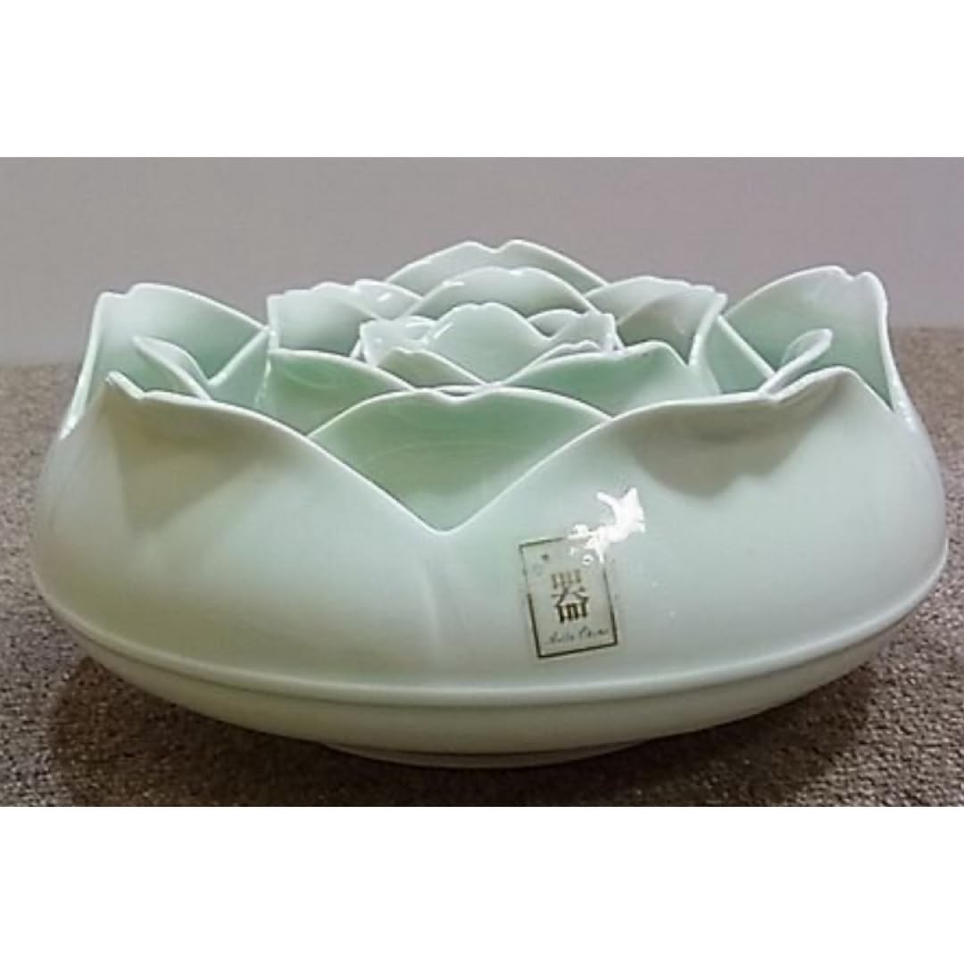 Amazon.co.jp: 有田焼 四季の彩り 器 花型 食器 5点セット : ホーム