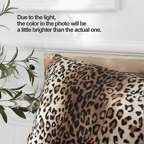 Carrie Home XLEOPARD1818-2A Soft Plush Leopard Print Faux Fur Decorative Throw Pillow Covers thumb #2