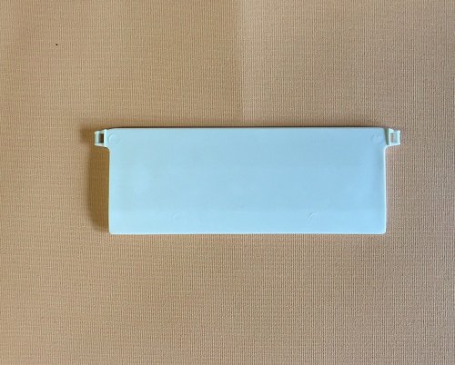 Jellinghaus Sonnenschutz Beschwerungsplatten Breite 127 mm Gewichte für Vertikaljalousie Lamellen Vorhang in weiß aus Kunststoff (10 Stück) Cover