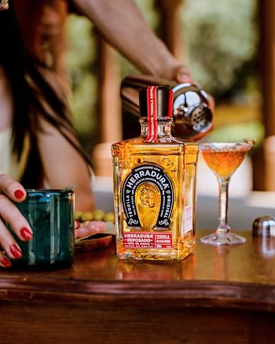 Miniatura 2 de Herradura Tequila Reposado, 100% Agave, Con caja para regalar, 700 ml
