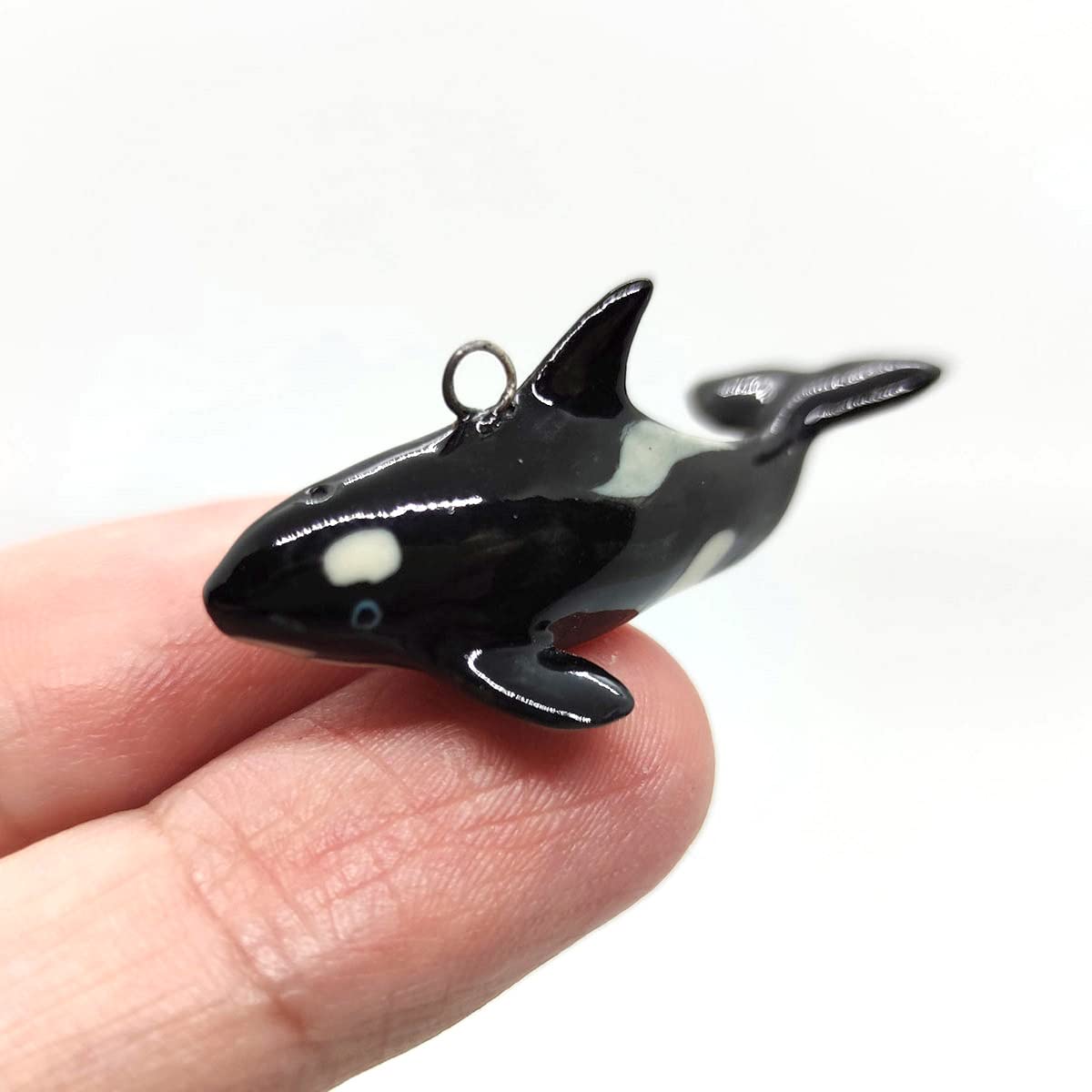 SSJSHOP Narwhal Micro Tiny Dollhouse Figurines Ceramic Hand Painted Animals Collectible Small Gift Home Garden Decor (Whale Orca Pendent)