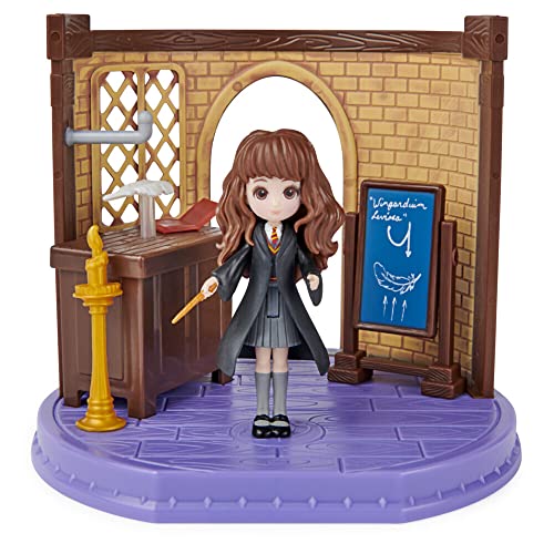 Wizarding World Harry Potter, Magical Minis Charms Classroom with Exclusive Hermione Granger Figure and Accessories, Kids Toys for Ages 5 and up by Wizarding World - Image 4