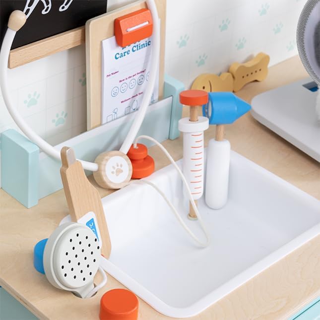 Fat Brain Toys Pet Care Clinic Pretend Play & Imaginative Play for Ages 3 to 5