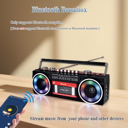 Lecteur Enregistreur à Cassettes Rétro Années 80 avec Boombox Bluetooth, Radio AM/FM/OC, Enregistrement USB, Prise Casque, Son Stéréo 16 Watts RMS, Alimentation AC/DC – vue 5