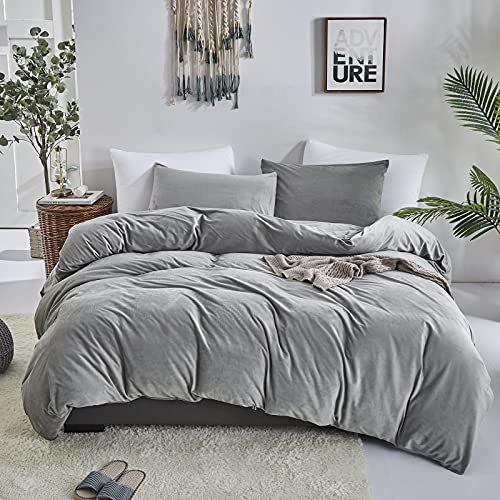 The Best California King Velvet Comforter I Tested 5 Top Picks