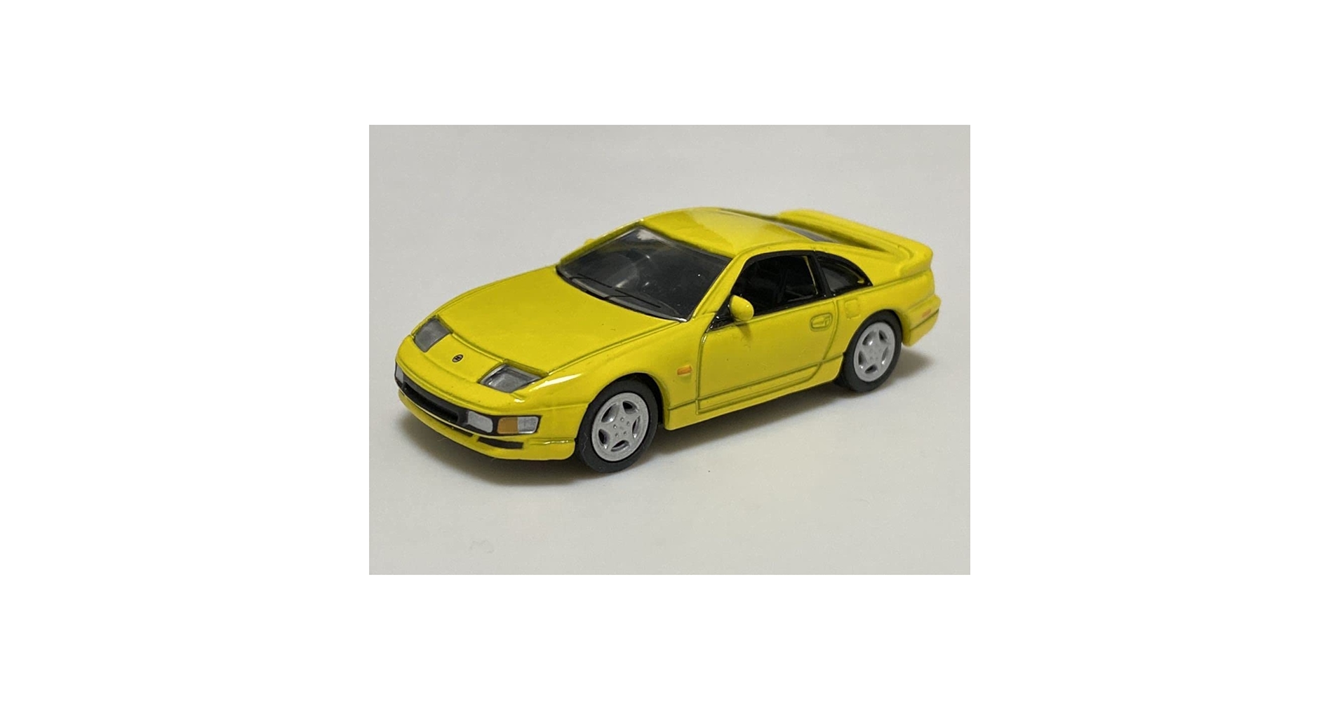 車のミニチュア Amazon | BM CREATIONS 1/64 トヨタ ランドクルーザー LC76