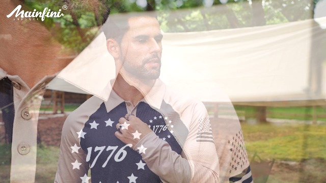 Camiseta polo para hombre Mainfini con diseño vintage de bandera estadounidense, estirada y cómoda, estilo patriótico, para golf y actividades al aire libre miniatura 7