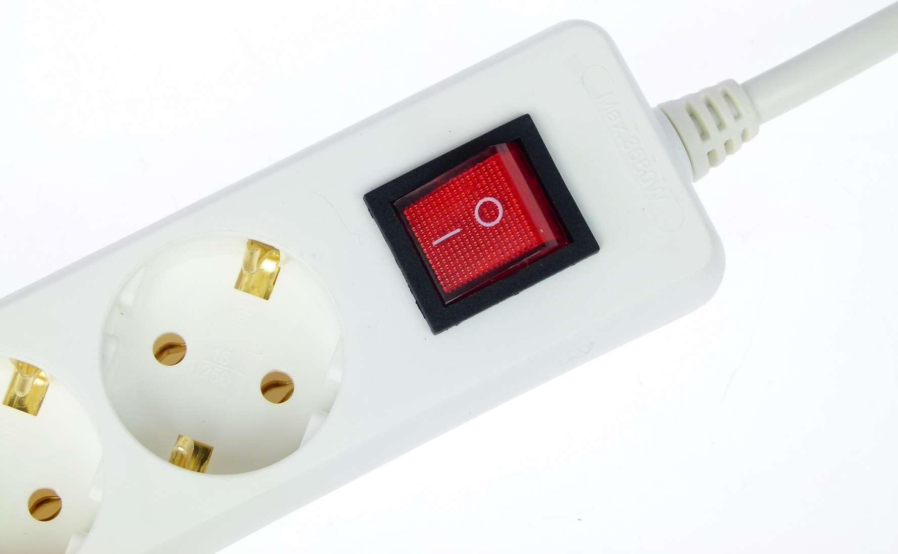 GLT 10 x Paccs 6-Fach Mehrfachsteckdose mit Schalter Weiss Steckdosenleiste, Steckplätze 45 Grad gedreht, Kabel 1,4m, GS geprüft