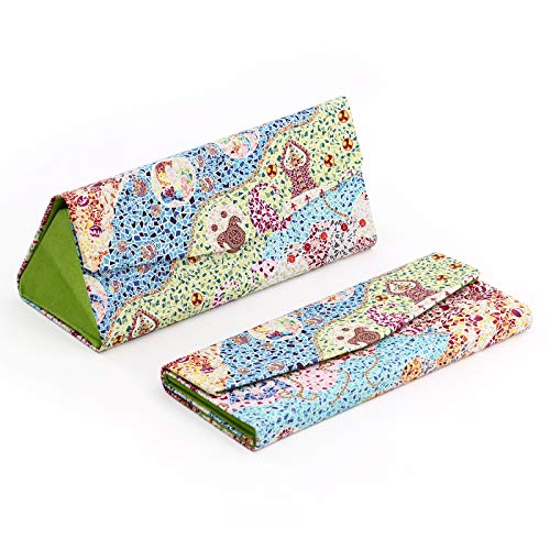 PracticDomus Driehoekig, inklapbaar en licht brillenkoker. Magneetsluiting en fluweel gevoerde binnenkant