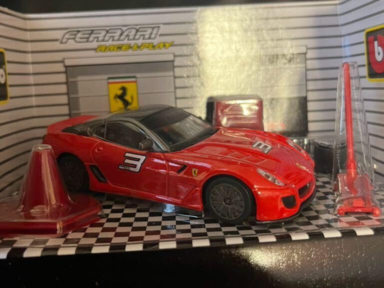 Amazon | 1/43 Ferrari 599XX Race & Play フェラーリ burago ブラーゴ