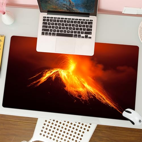 QRFASFZO Tapis de Souris Gaming - 30x80 cm - Tapis de Souris Esports - Ne Glisse jamais - Couverture complète du Bureau - Volcan Tungurahua en Équateur la Nuit Nature et géologie, Orange Jaune Noir