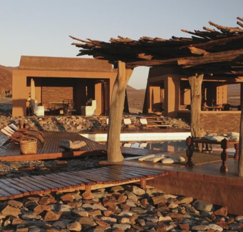 Ecological hotels. Ediz. multilingue: +special