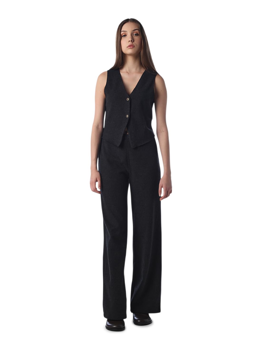 only Women's Solid Regular Fit Black Waistcoat-picture-39