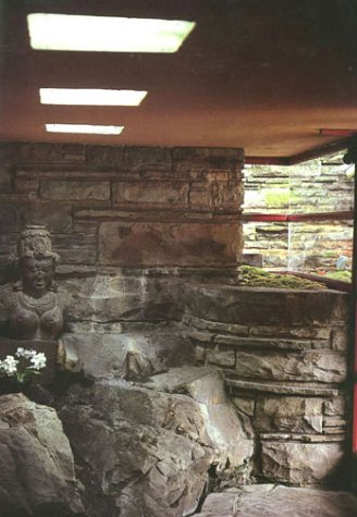 Fallingwater: A Frank Lloyd Wright Country House #TOP5