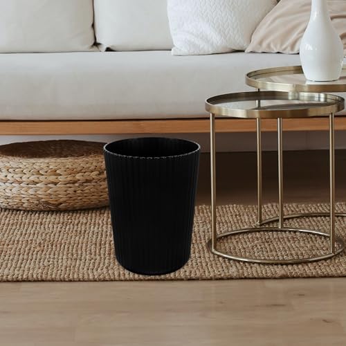 Basurero de plástico 5 galones negro mediano para baño y cocina miniatura 6