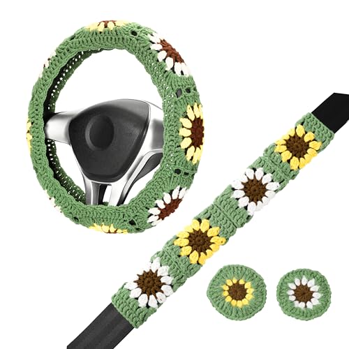 Housses de volant en crochet et ceintures bohèmes pour un intérieur de voiture en mode road trip