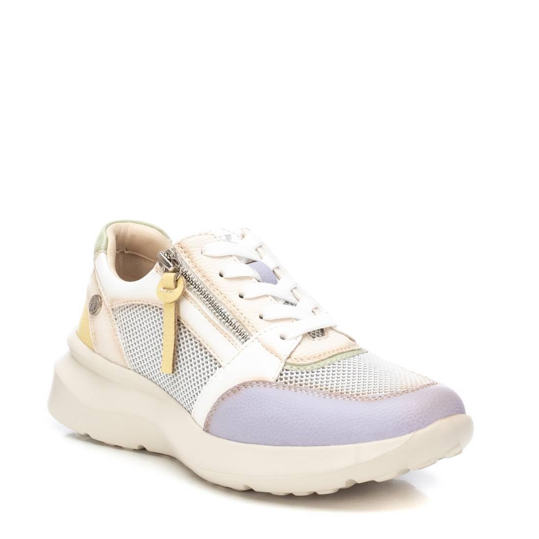 XTI - Sneakers Kobiety - Wygodne i wszechstronne obuwie – moda casualowa