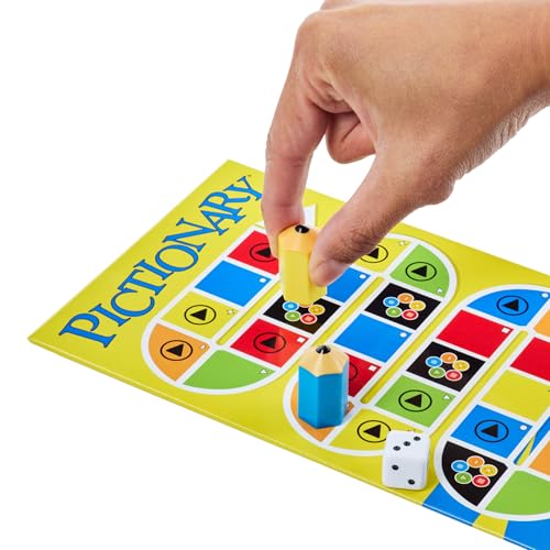 Mattel Games Pictionary Family Board Game for Kids, Adults and Game Night for 2 Teams with Erasable Markers, Boards and Sand Timer, JDX96