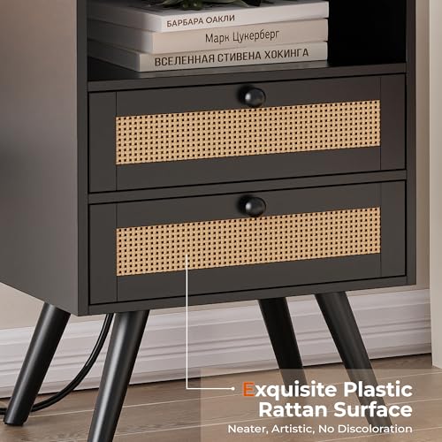 SUPERJARE 2 Drawer Night Stand with Charger Station, Boho Rattan Nightstand Set of 2, 25.2 Inch Tall Bed Side Table with Solid Wood Feet, End Table, Open Storage, Synthetic Rattan, for Bedroom, Black