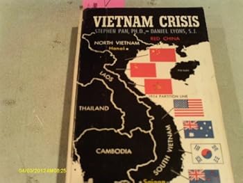 Paperback VIETNAM CRISIS. Book