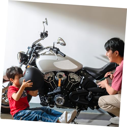 Eviter les rayures de réservoir moto avec ce coussinet caoutchouc adhésif