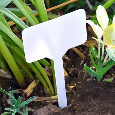 Durevoli: i pennarelli per piante sono realizzati in resistente plastica PVC con bordo liscio, anti-invecchiamento e resistente ai raggi UV, impermeabili e possono essere riutilizzati, hanno una buona flessibilità, nessun danno all'ambiente, etichette ideali per piante da esterno.